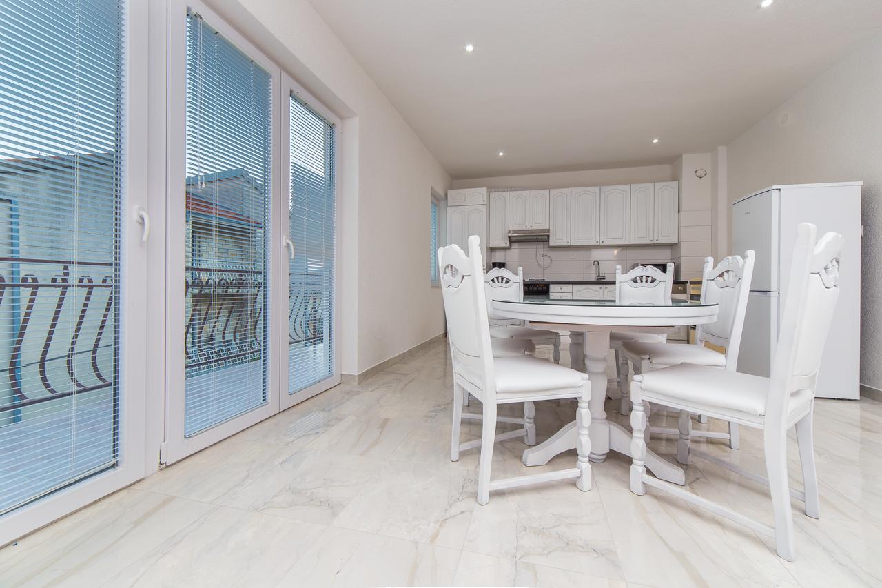 טרוגיר Apartment Drazena מראה חיצוני תמונה